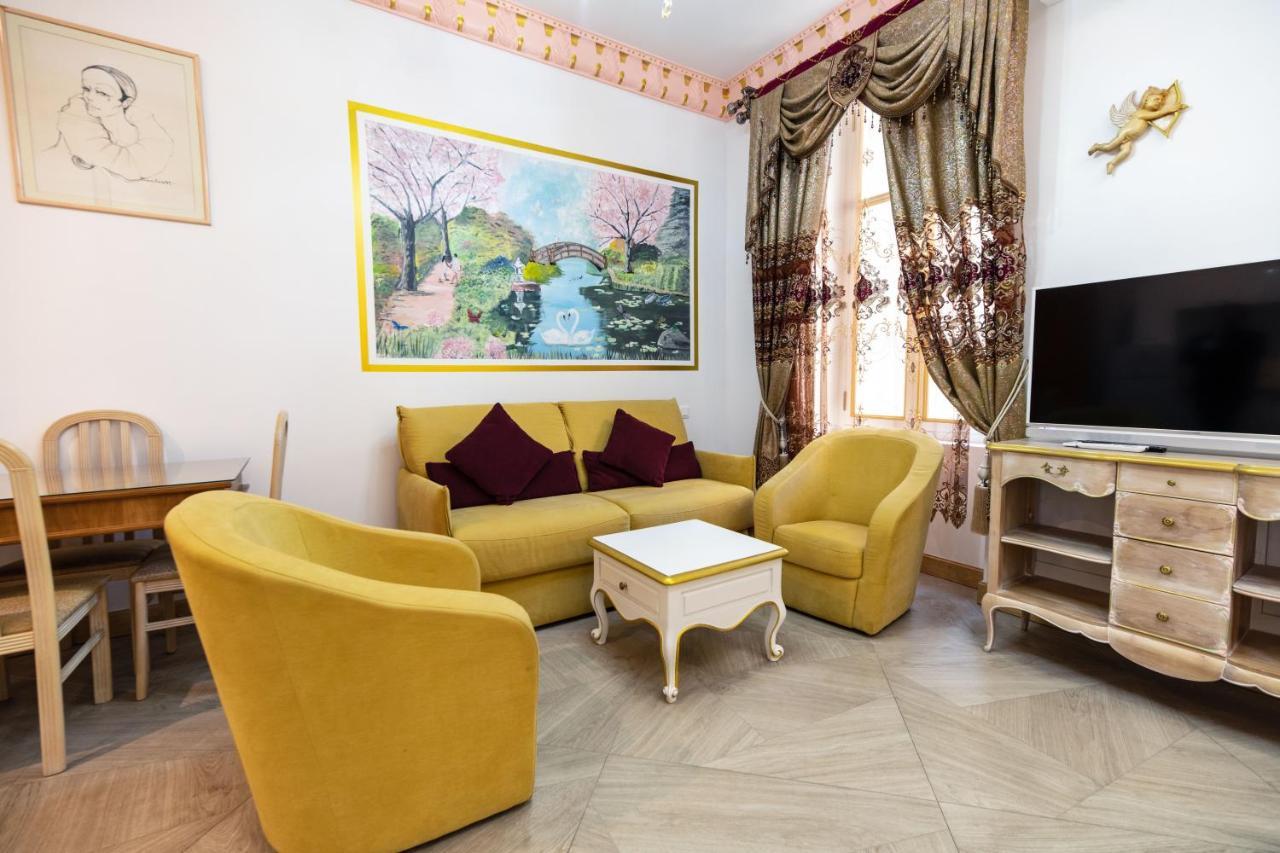Studio Romantique Maison De L'Eglise Du Couvent Нарбонна Экстерьер фото