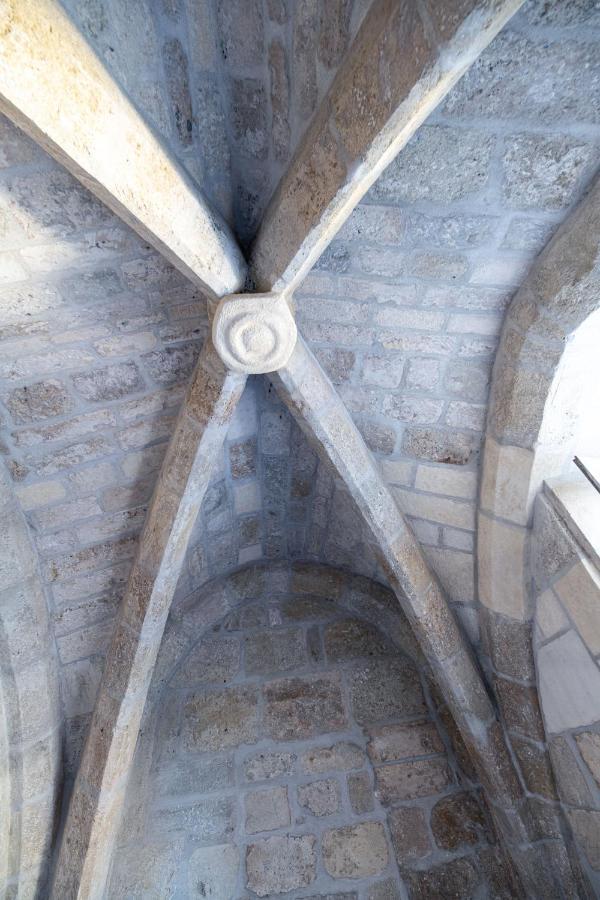 Studio Romantique Maison De L'Eglise Du Couvent Нарбонна Экстерьер фото